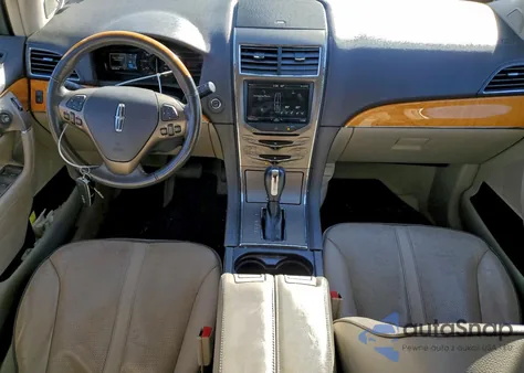 2011 Lincoln Mkx z USA, uszkodzony, nr VIN 2LMDJ8JK4BBJ17059